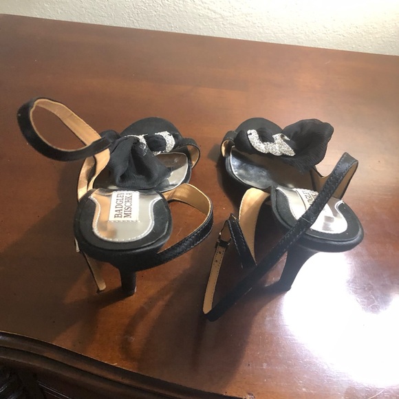 Women Badgley Mischka heels. - Picture 4 of 4